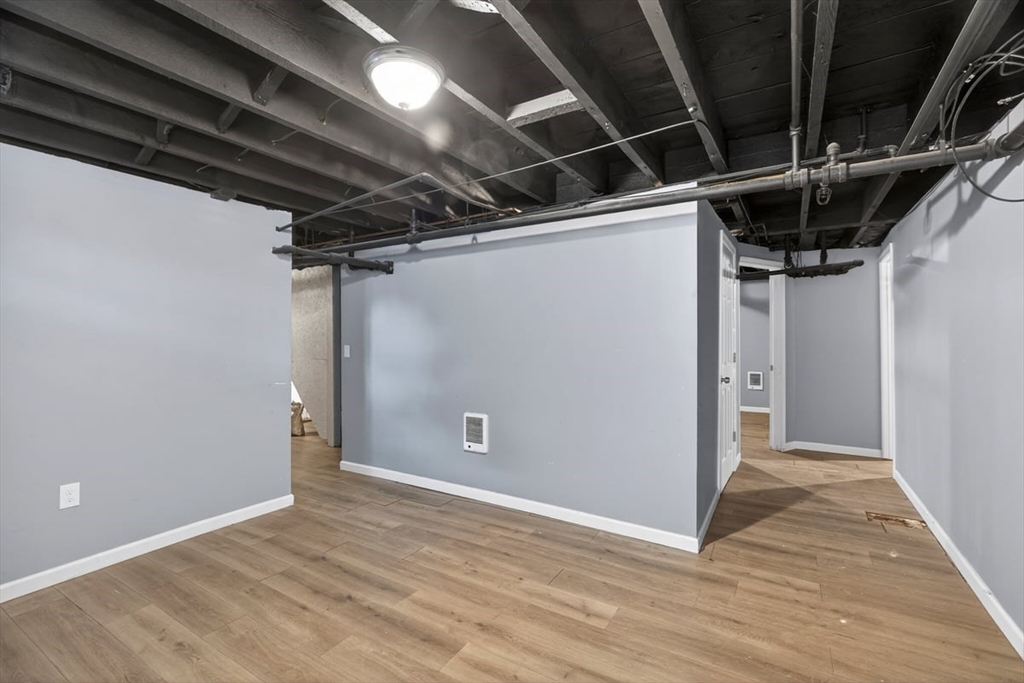 253 Oak St, Holyoke, MA, 253 Oak St, Holyoke, MA Photo #14