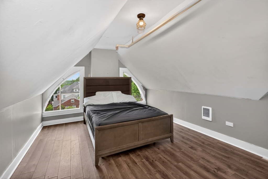253 Oak St, Holyoke, MA, 253 Oak St, Holyoke, MA Photo #19