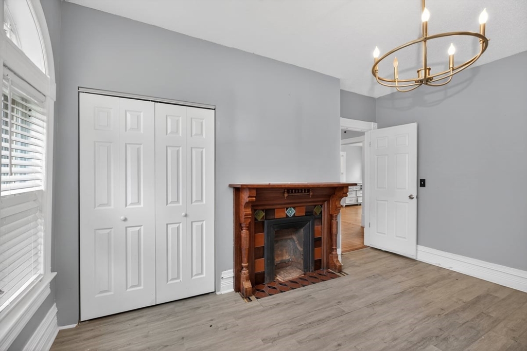 253 Oak St, Holyoke, MA, 253 Oak St, Holyoke, MA Photo #33