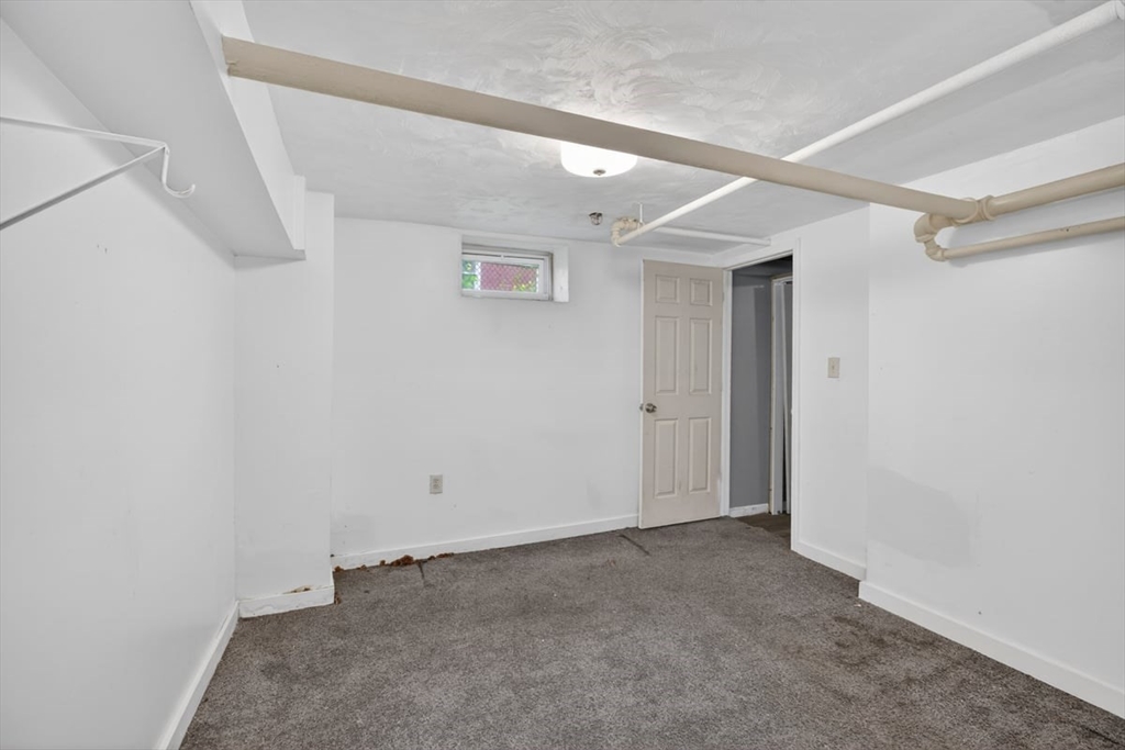 253 Oak St, Holyoke, MA, 253 Oak St, Holyoke, MA Photo #11