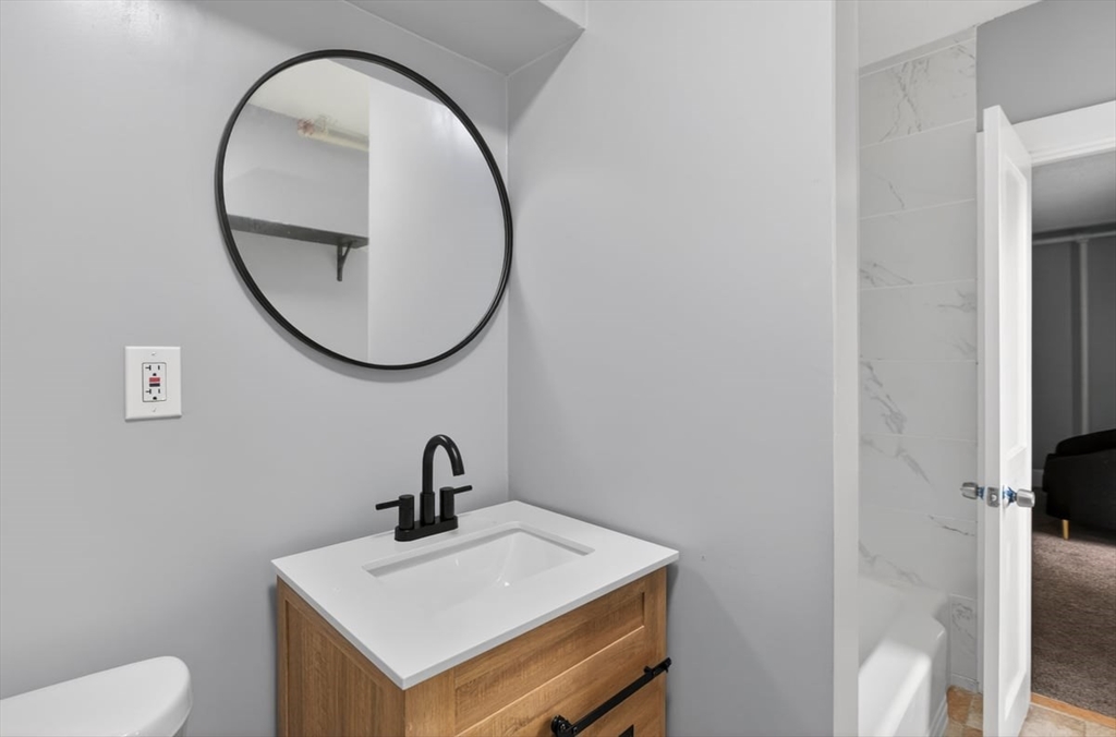 253 Oak St, Holyoke, MA, 253 Oak St, Holyoke, MA Photo #22
