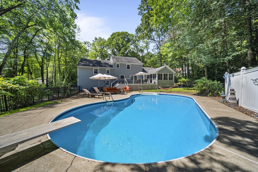85 Wire Rd