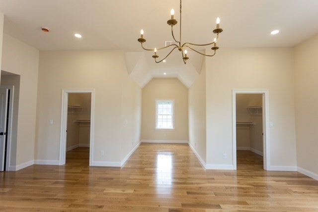 18 Cooper Rd