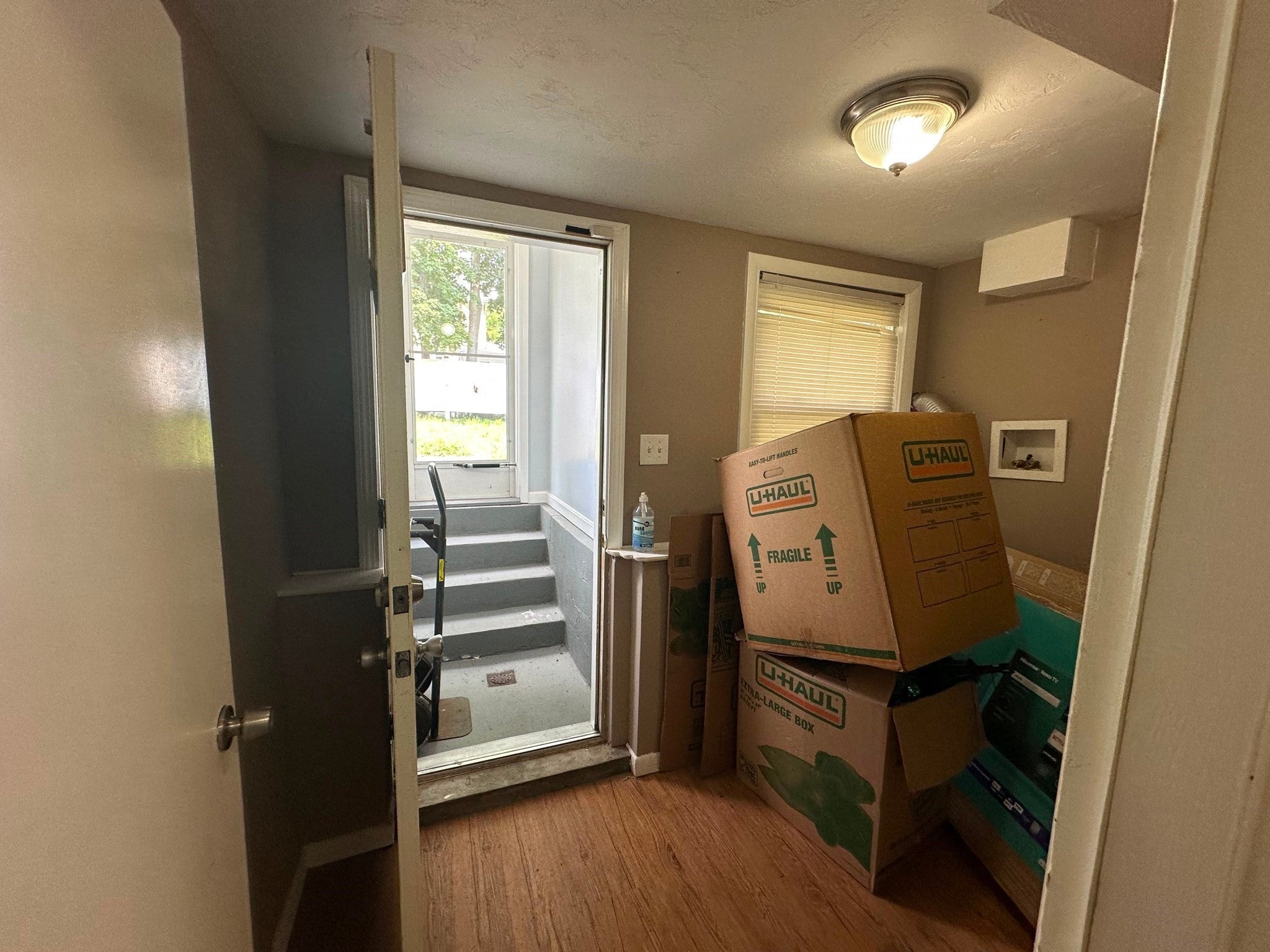 129 Florence Street, Brockton, MA Photo #30