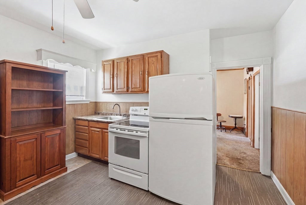 18 Ball St, Worcester, MA, 18 Ball St, Worcester, MA Photo #13