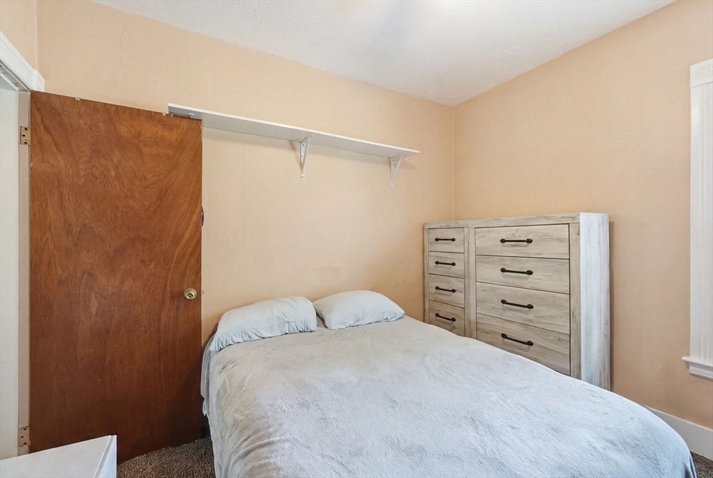 18 Ball St, Worcester, MA, 18 Ball St, Worcester, MA Photo #19