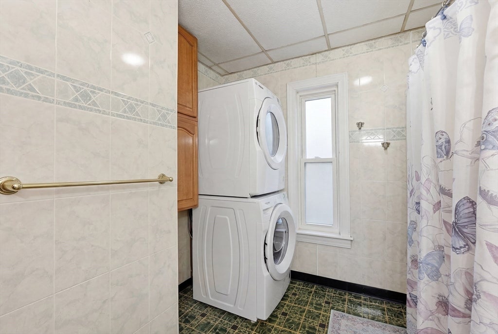 18 Ball St, Worcester, MA, 18 Ball St, Worcester, MA Photo #21