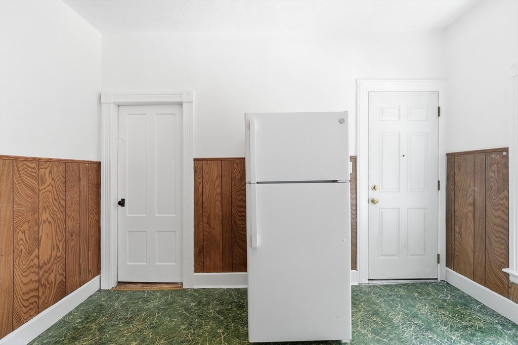 18 Ball St, Worcester, MA, 18 Ball St, Worcester, MA Photo #26