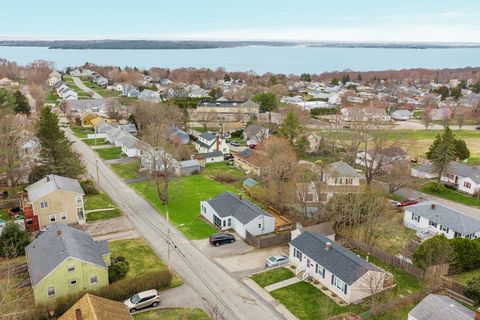 64 Pocasset Ave Tiverton RI 02878