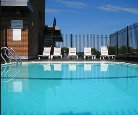 125 Pleasant St 211