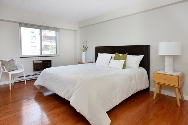 125 Pleasant St 211