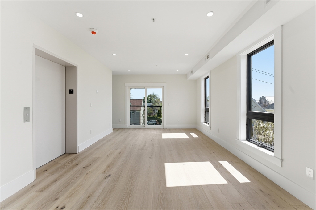 17 Holmes Street PH1