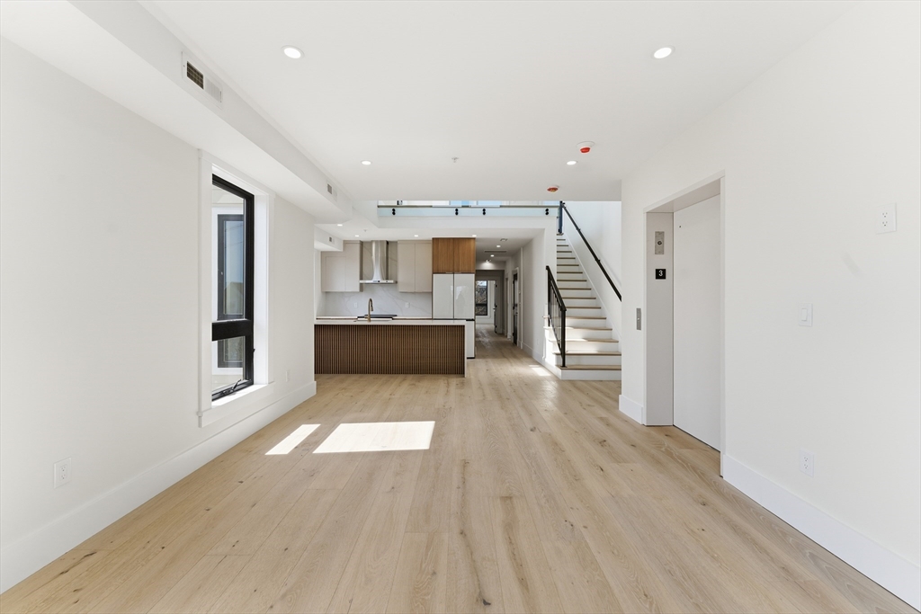 17 Holmes Street PH1