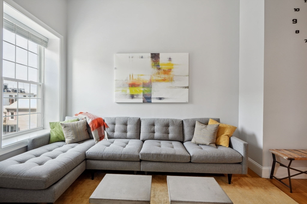 119 Dorchester St 2