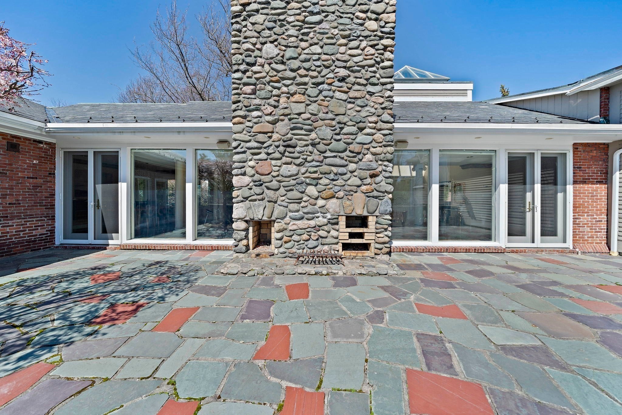 20 Montrose St, Newton, MA Photo #40