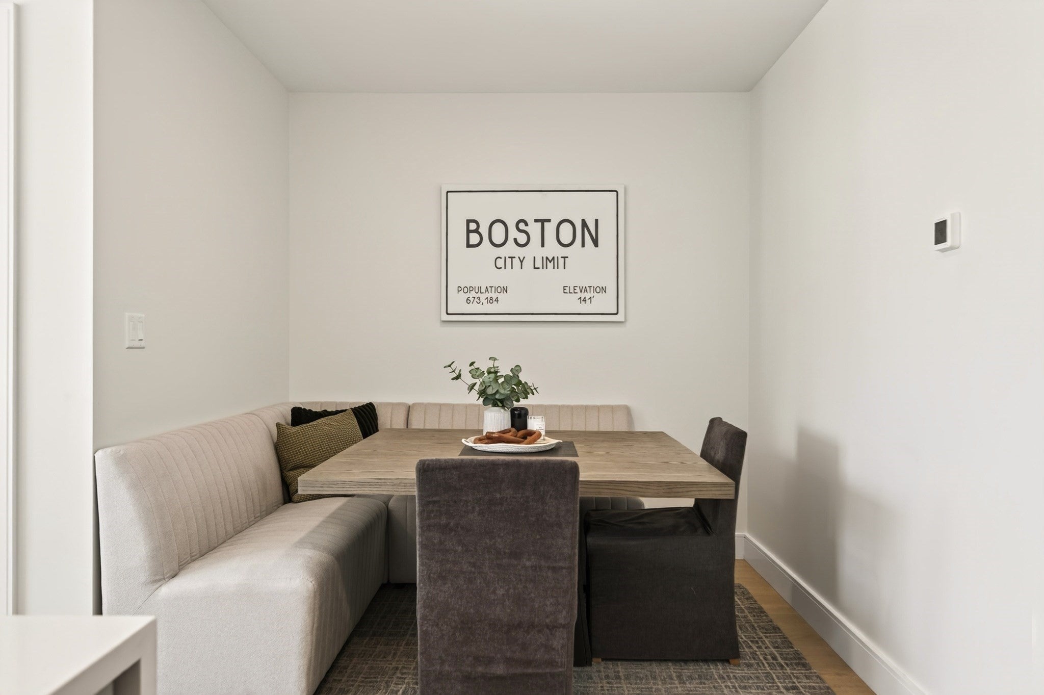 301 Border St #606, Boston, MA Photo #5