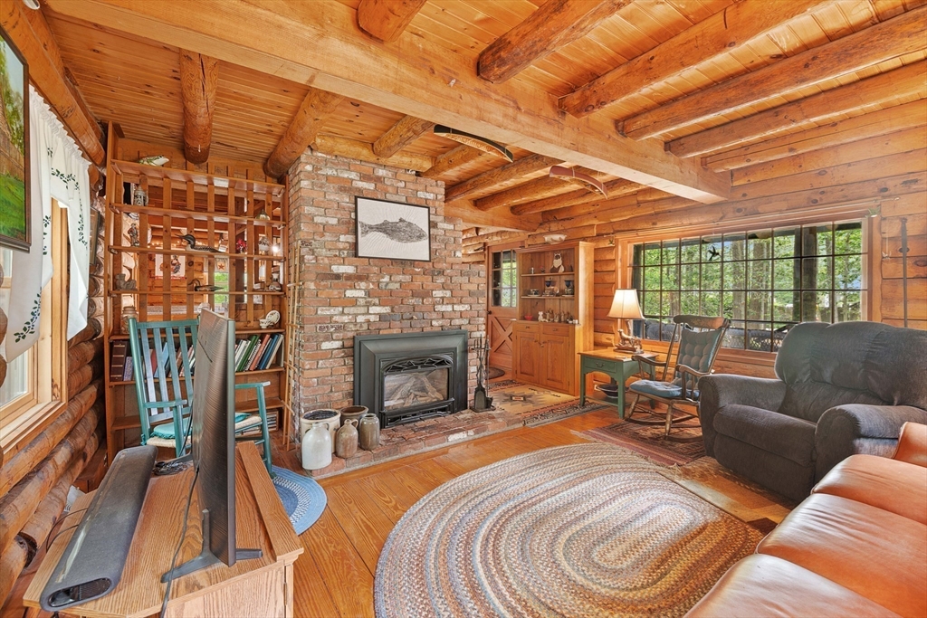 18 Birch Rd