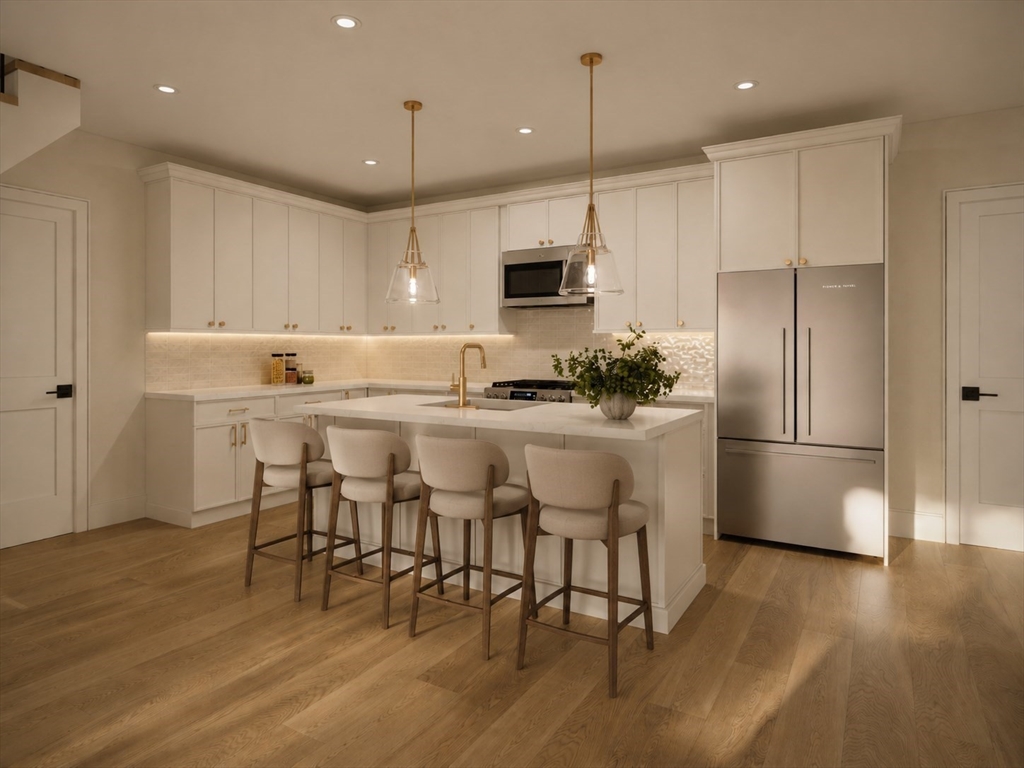 28 Geneva St 305
