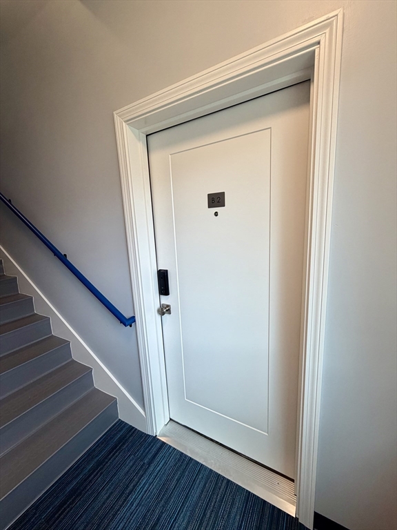 2b 107 Williams Street 2b