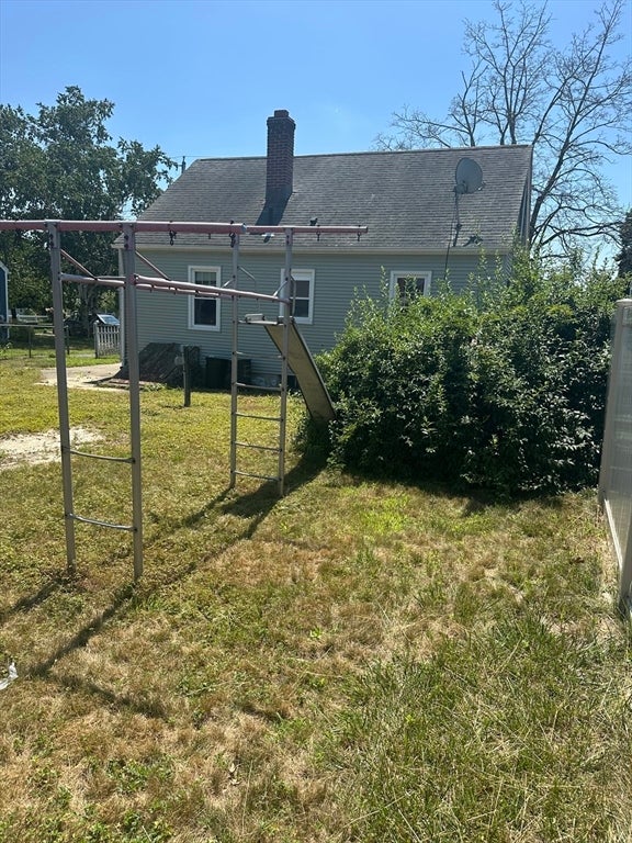 42 Clairmont Ave, Chicopee, MA Photo #5