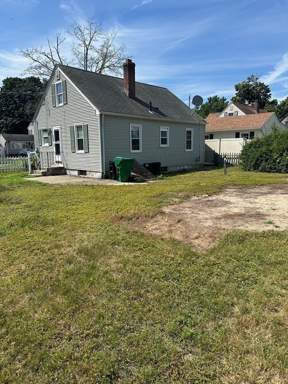 42 Clairmont Ave, Chicopee, MA Photo #3