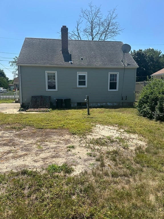 42 Clairmont Ave, Chicopee, MA Photo #4