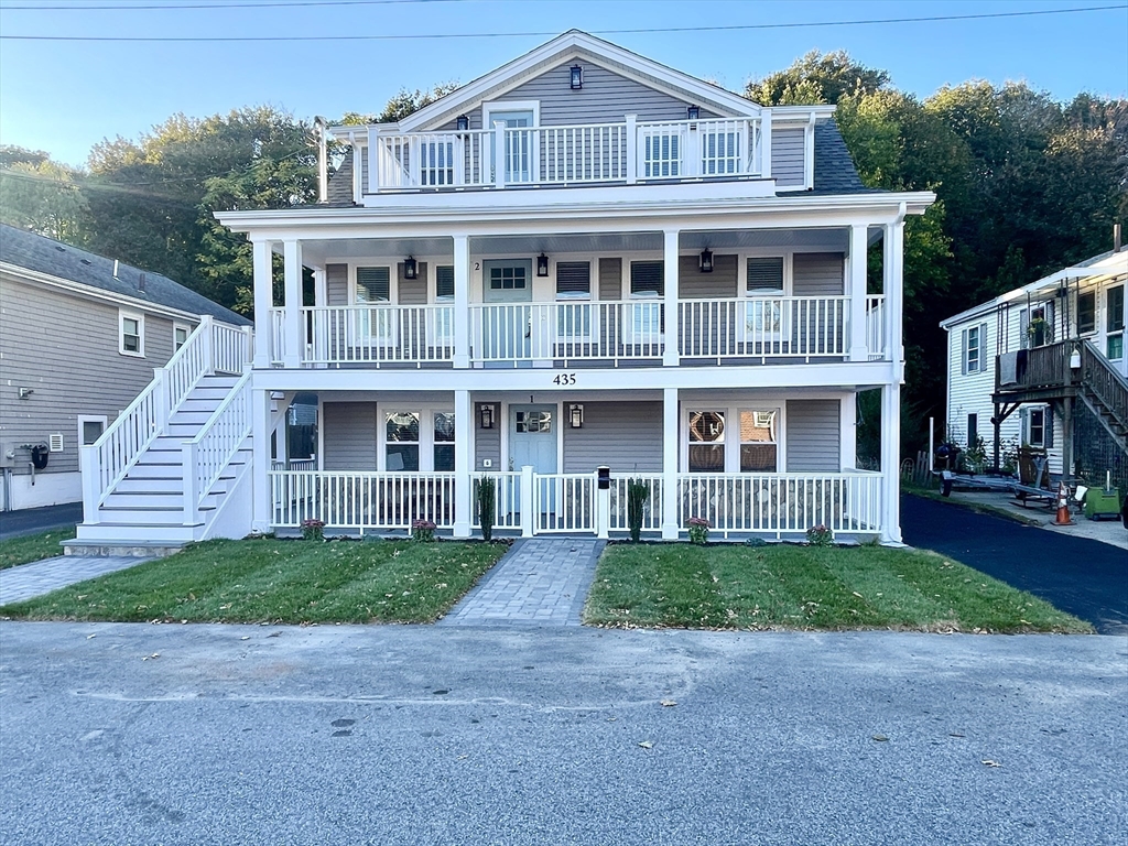 Hull, Massachusetts 02045, United States, 5 Bedrooms Bedrooms, ,2 BathroomsBathrooms,Residential,Active,186330