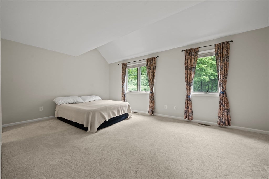 8 Country Meadow Rd #8, Haverhill, MA, 8 Country Meadow Rd #8, Haverhill, MA Photo #16