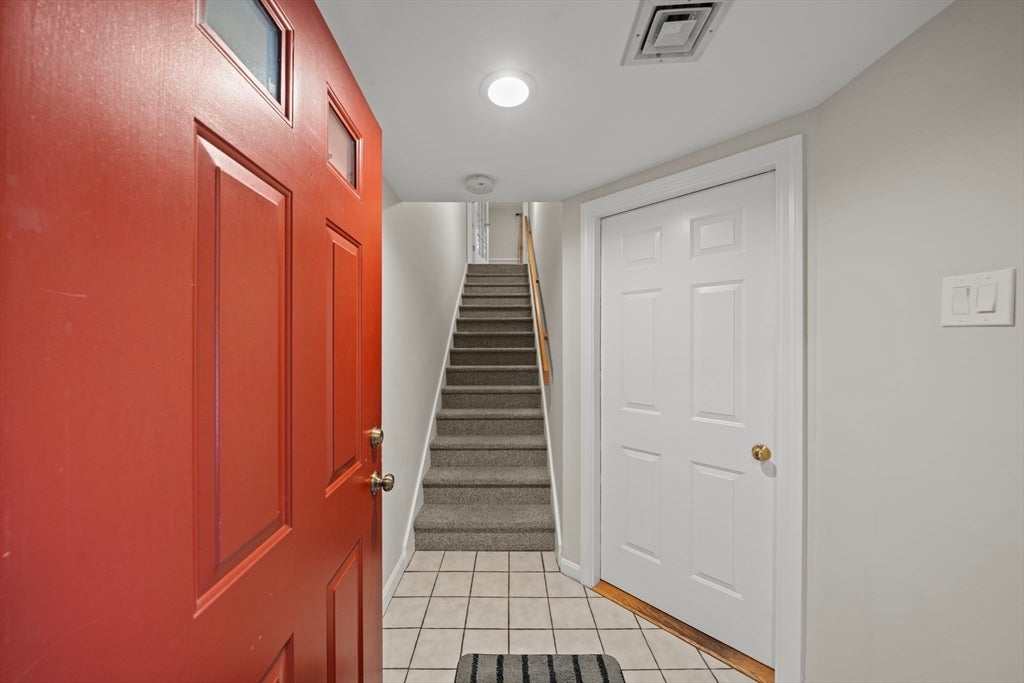 8 Country Meadow Rd #8, Haverhill, MA, 8 Country Meadow Rd #8, Haverhill, MA Photo #24
