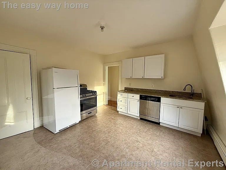 12 Tufts St #3, Cambridge, MA, 12 Tufts St #3, Cambridge, MA Photo #2