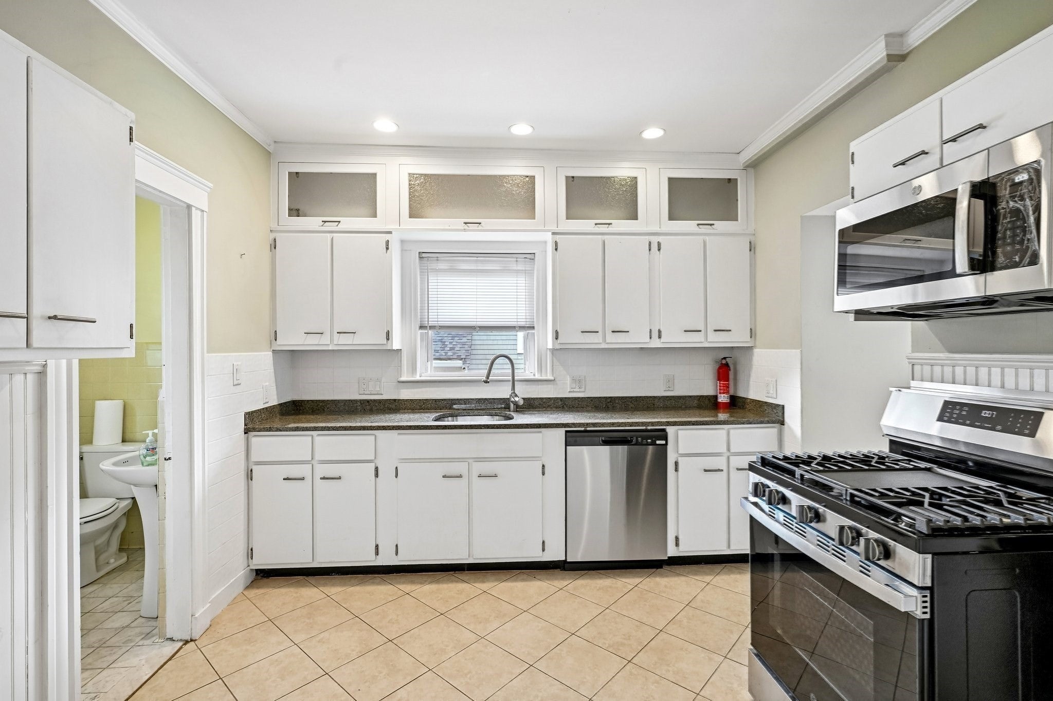 29 Grafton St #2, Arlington, MA, 29 Grafton St #2, Arlington, MA Photo #15