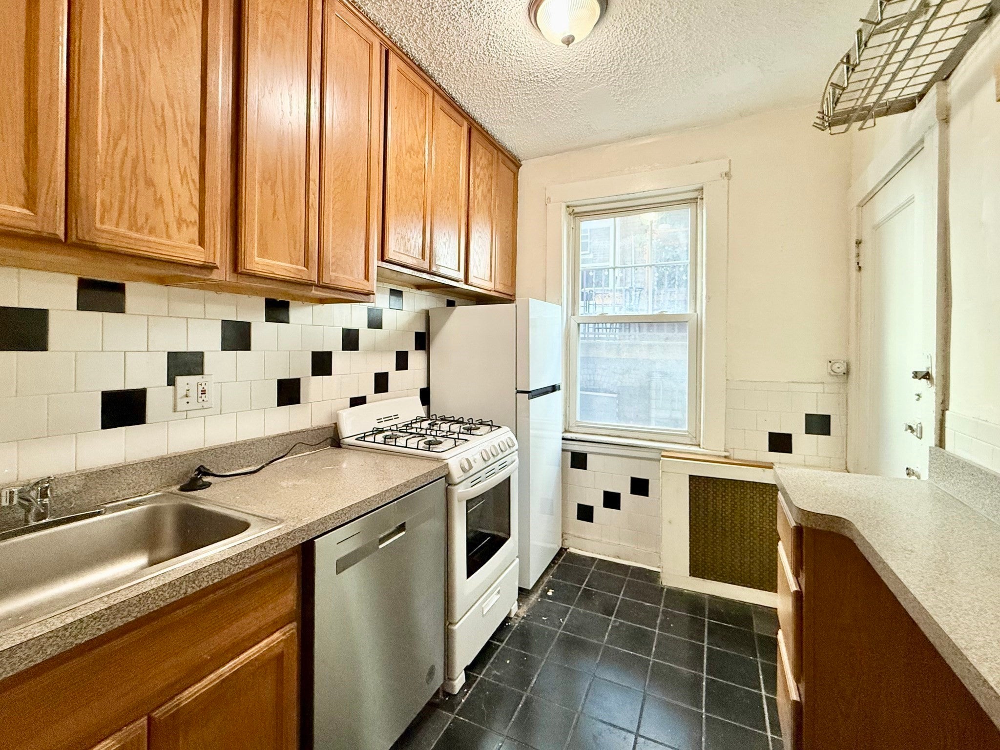26 Chiswick Rd #6, Boston, MA, 26 Chiswick Rd #6, Boston, MA Photo #1
