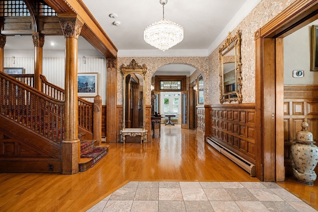 32 Belmont Ave