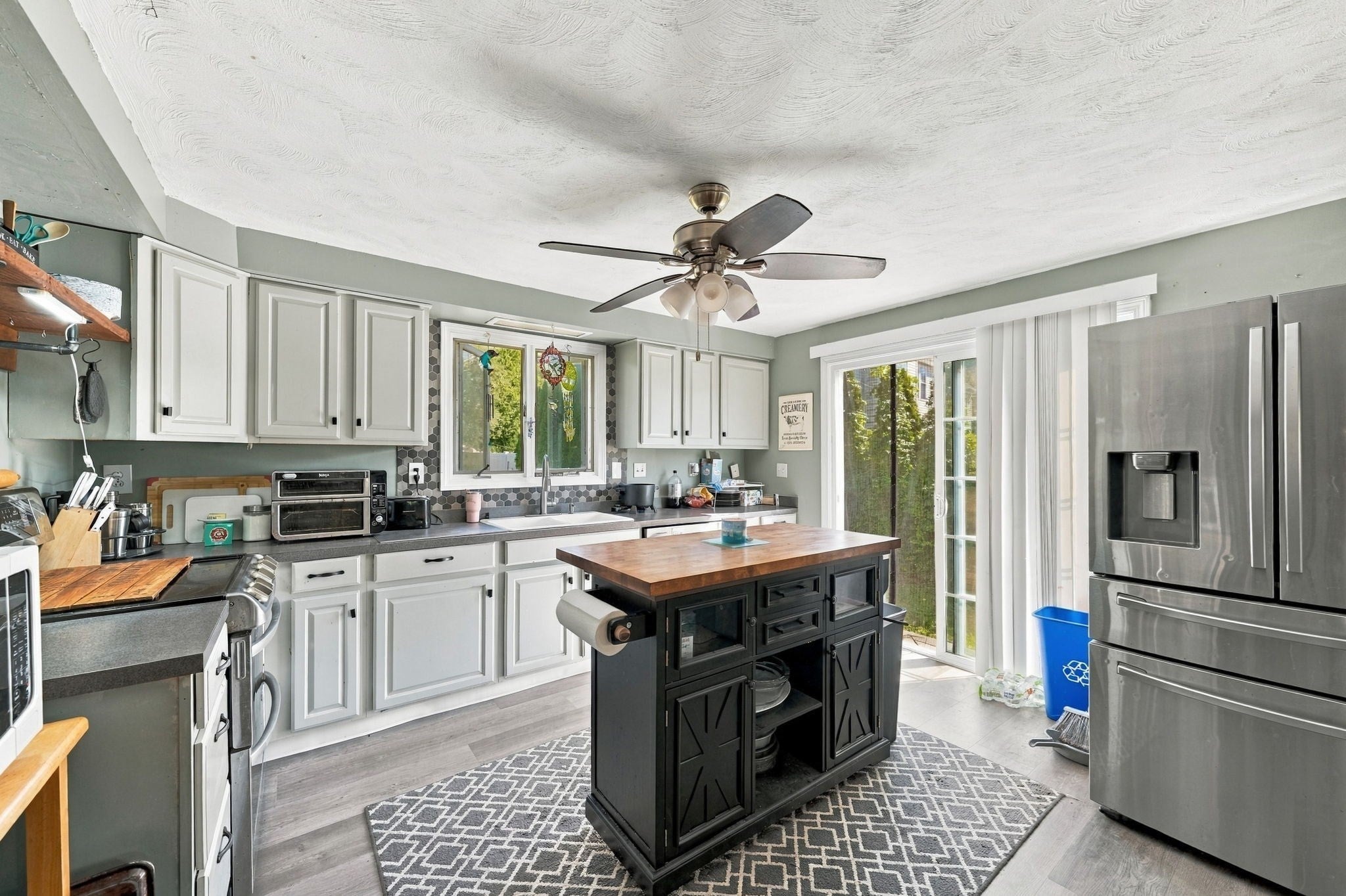 3320 County St, Somerset, MA Photo #5