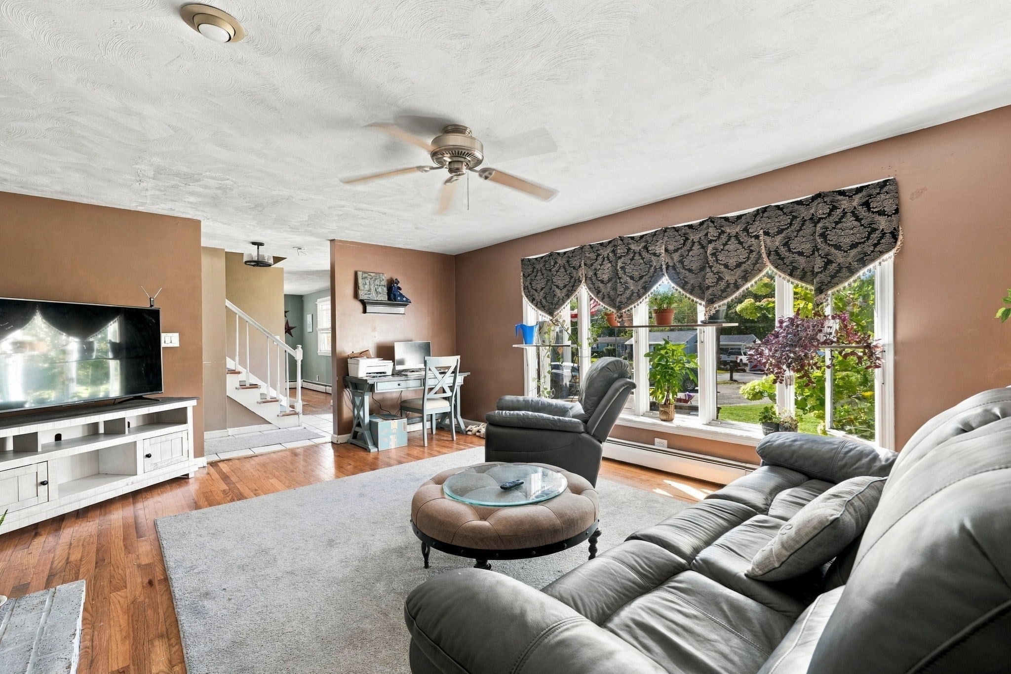 3320 County St, Somerset, MA Photo #3