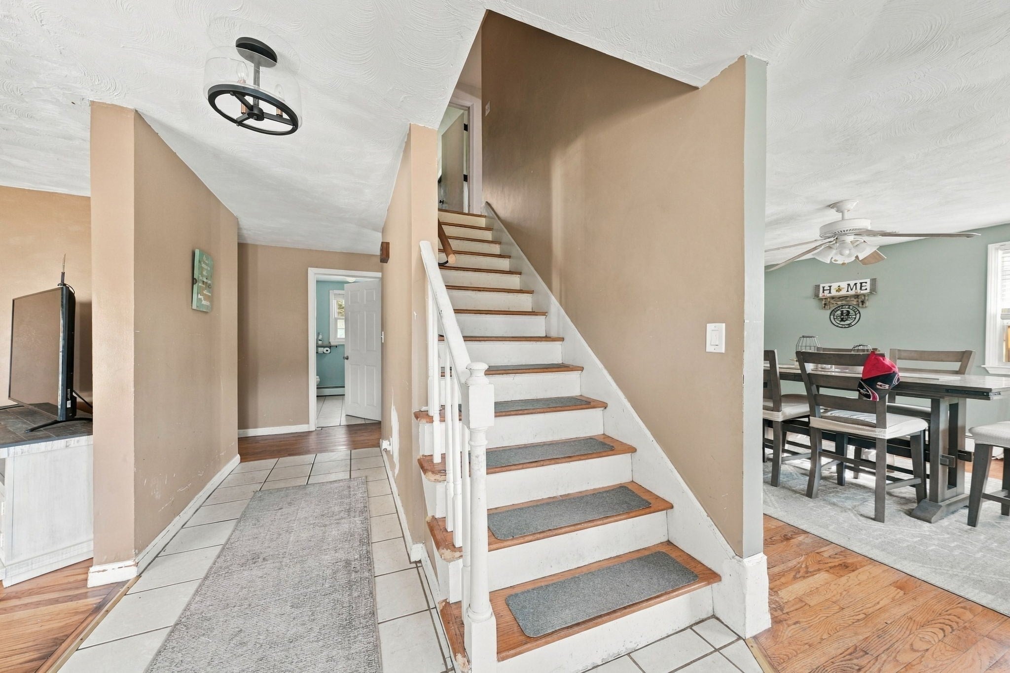 3320 County St, Somerset, MA Photo #9