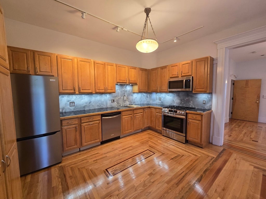 116 Winnisimmet St #1, Chelsea, MA, 116 Winnisimmet St #1, Chelsea, MA Photo #1