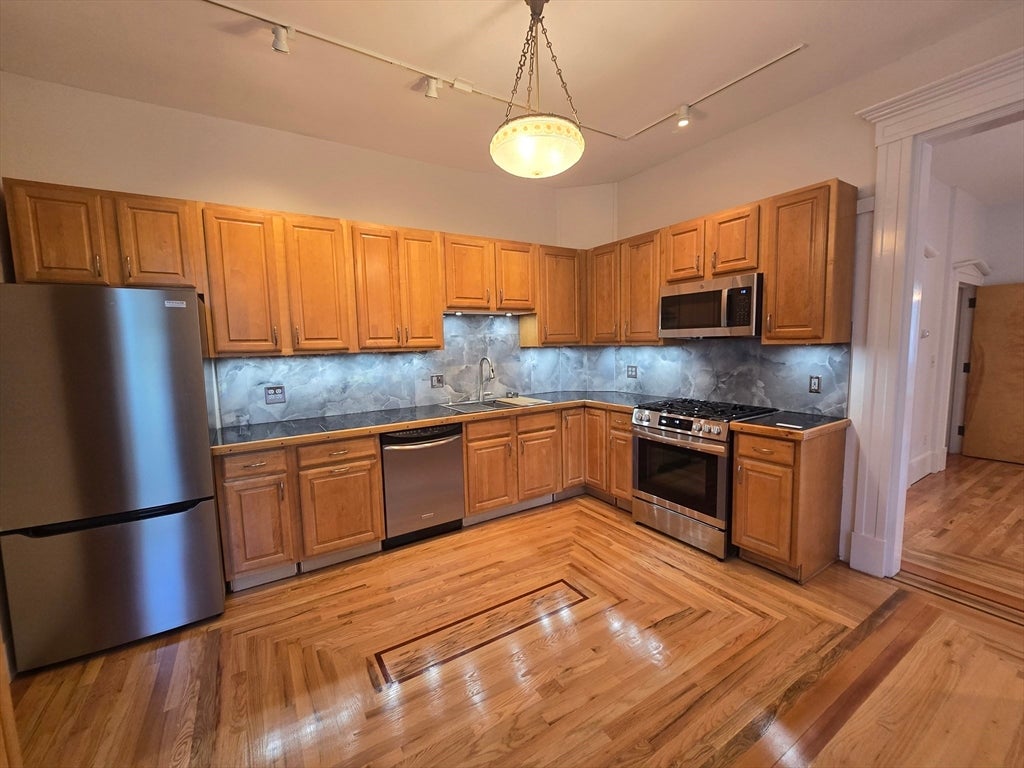 116 Winnisimmet St #1, Chelsea, MA, 116 Winnisimmet St #1, Chelsea, MA Photo #7