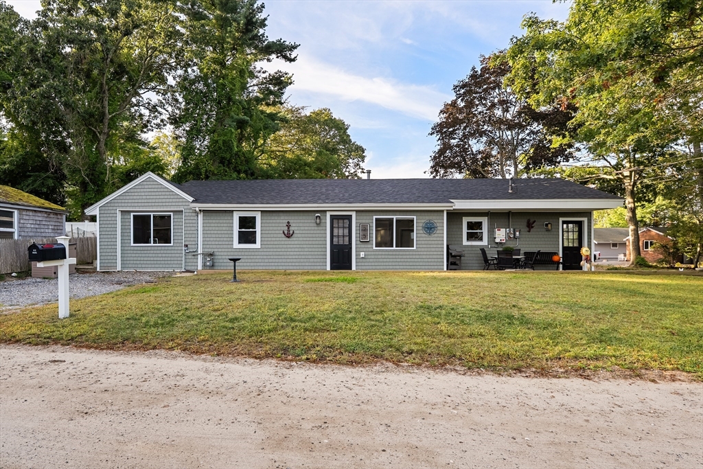 25 Lakeview Dr