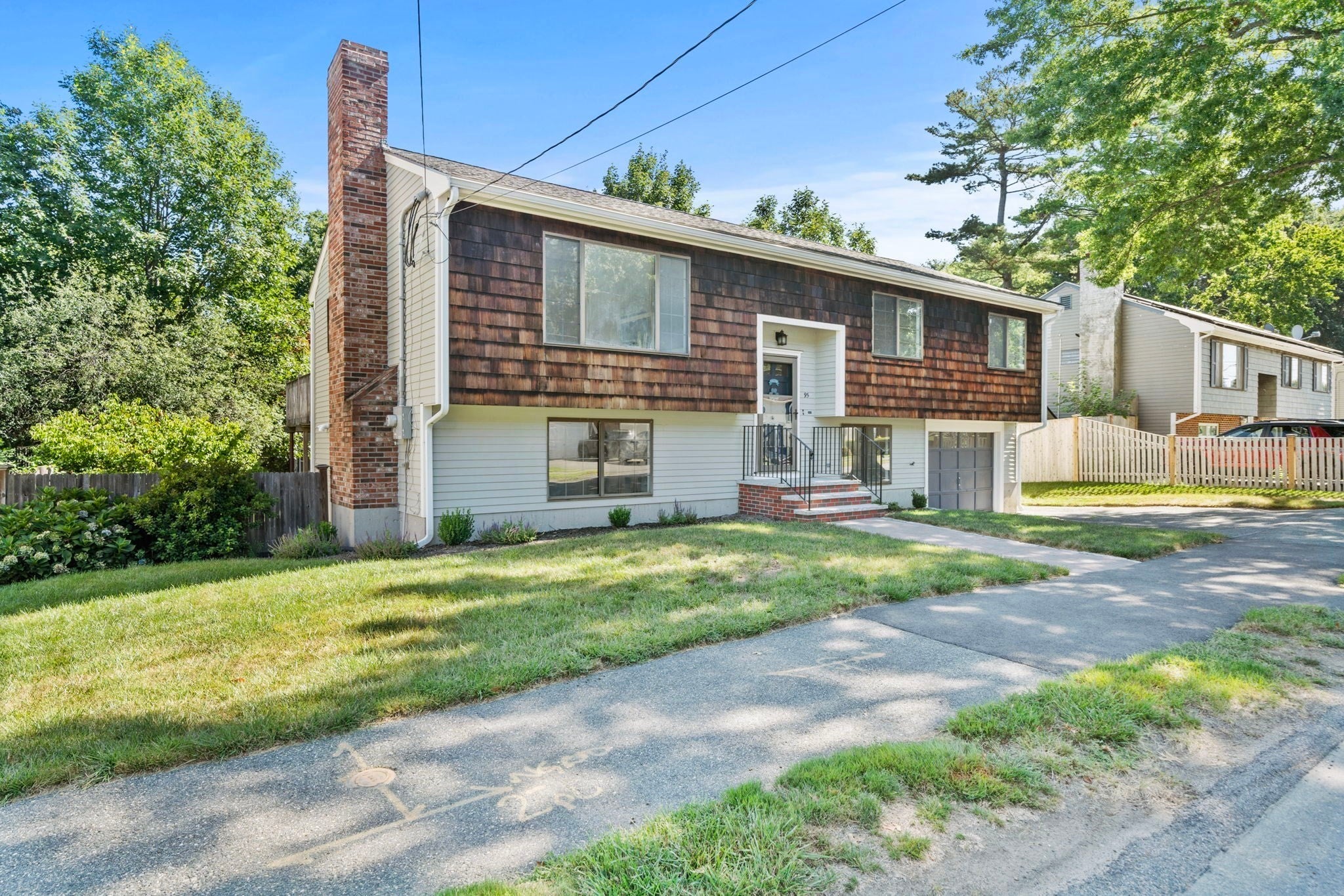 95 Standish Rd, Lynn, MA Photo #2