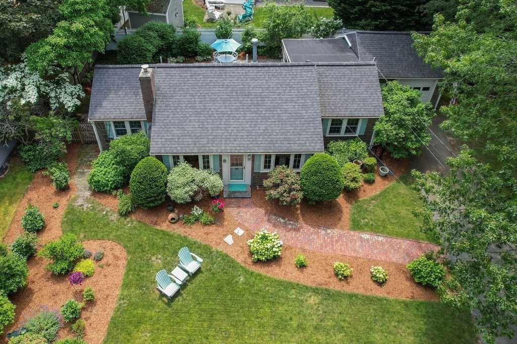 105 Pond St