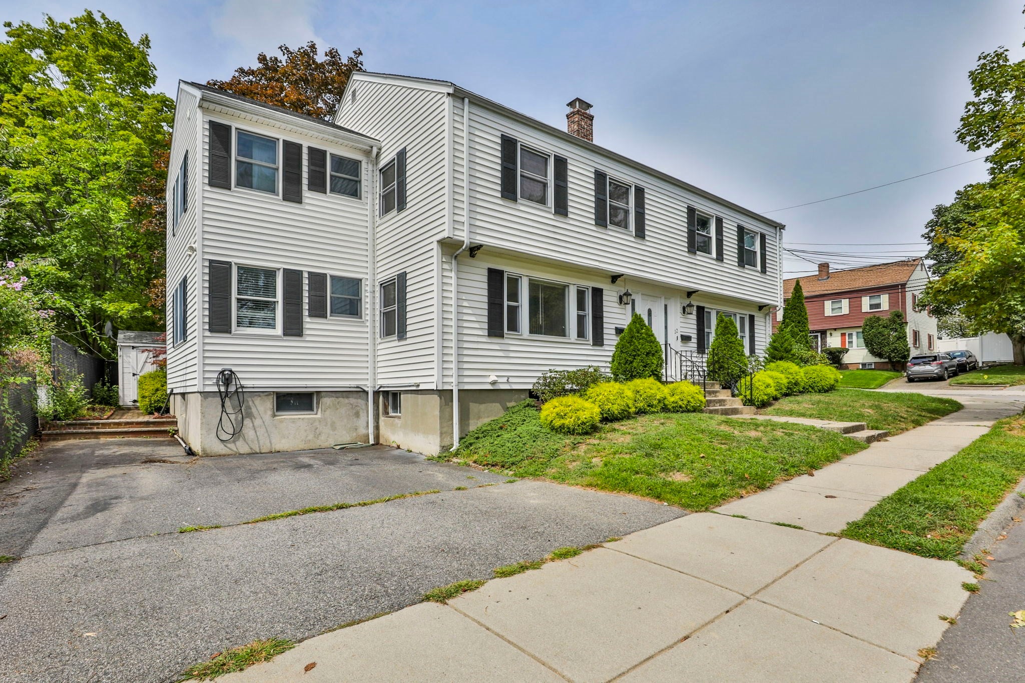 Photo of 10 Rose Ave, Watertown, MA