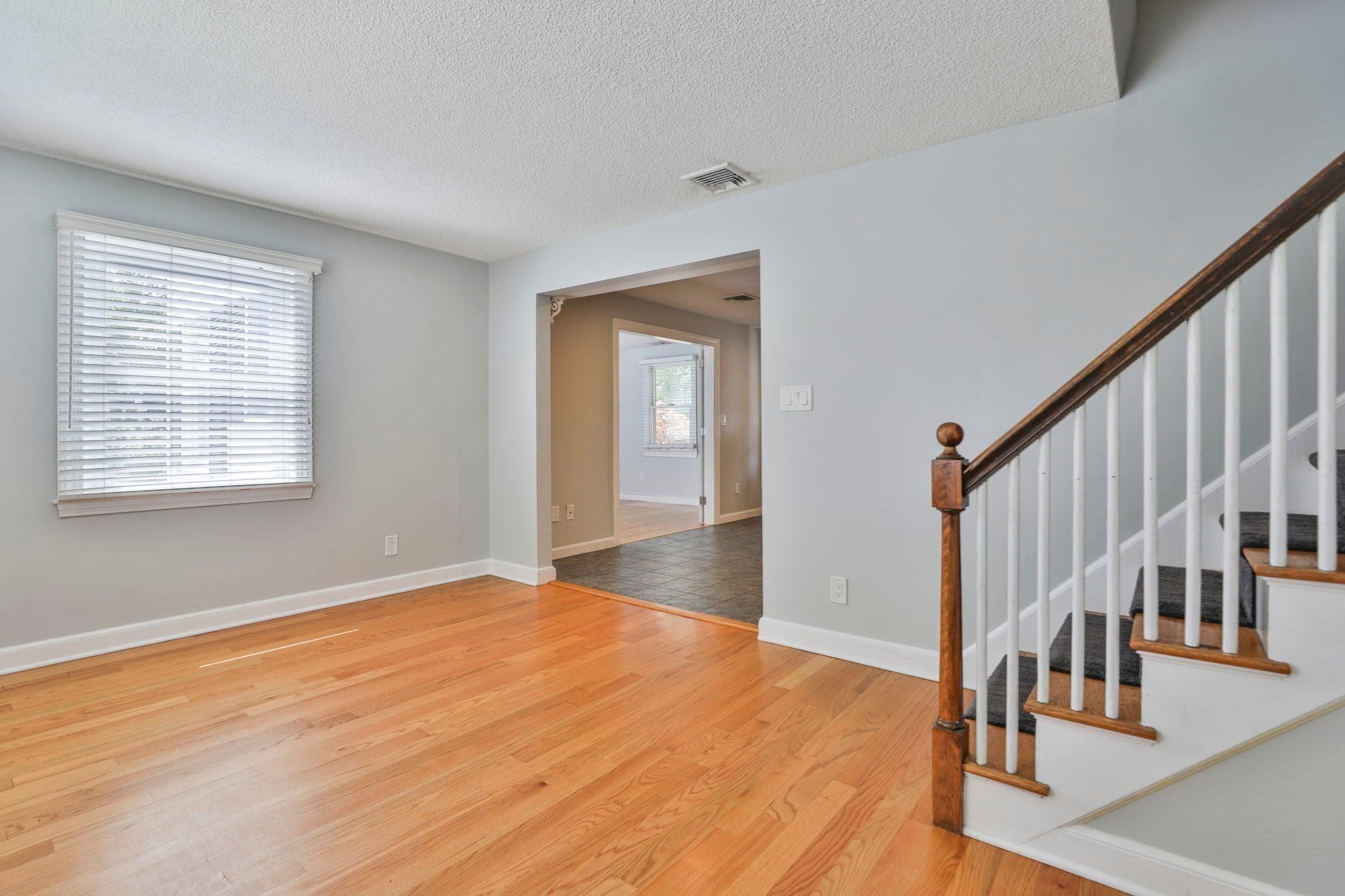 10 Rose Ave #10, Watertown, MA, 10 Rose Ave #10, Watertown, MA Photo #6