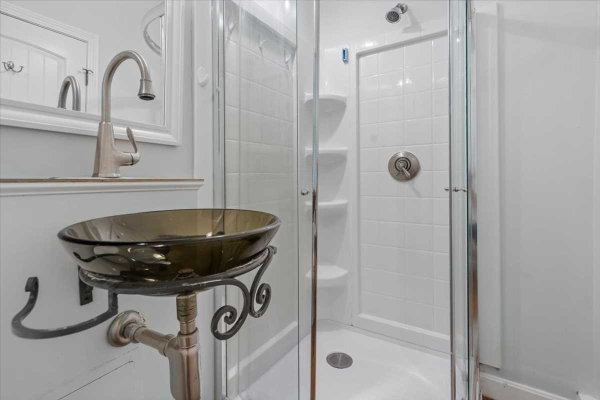 14 Saint Elmo Rd, Worcester, MA, 14 Saint Elmo Rd, Worcester, MA Photo #11