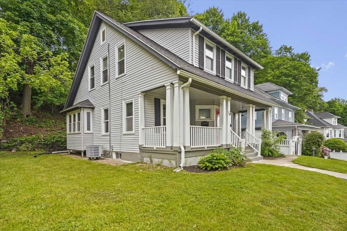 14 Saint Elmo Rd, Worcester, MA, 14 Saint Elmo Rd, Worcester, MA Photo #4