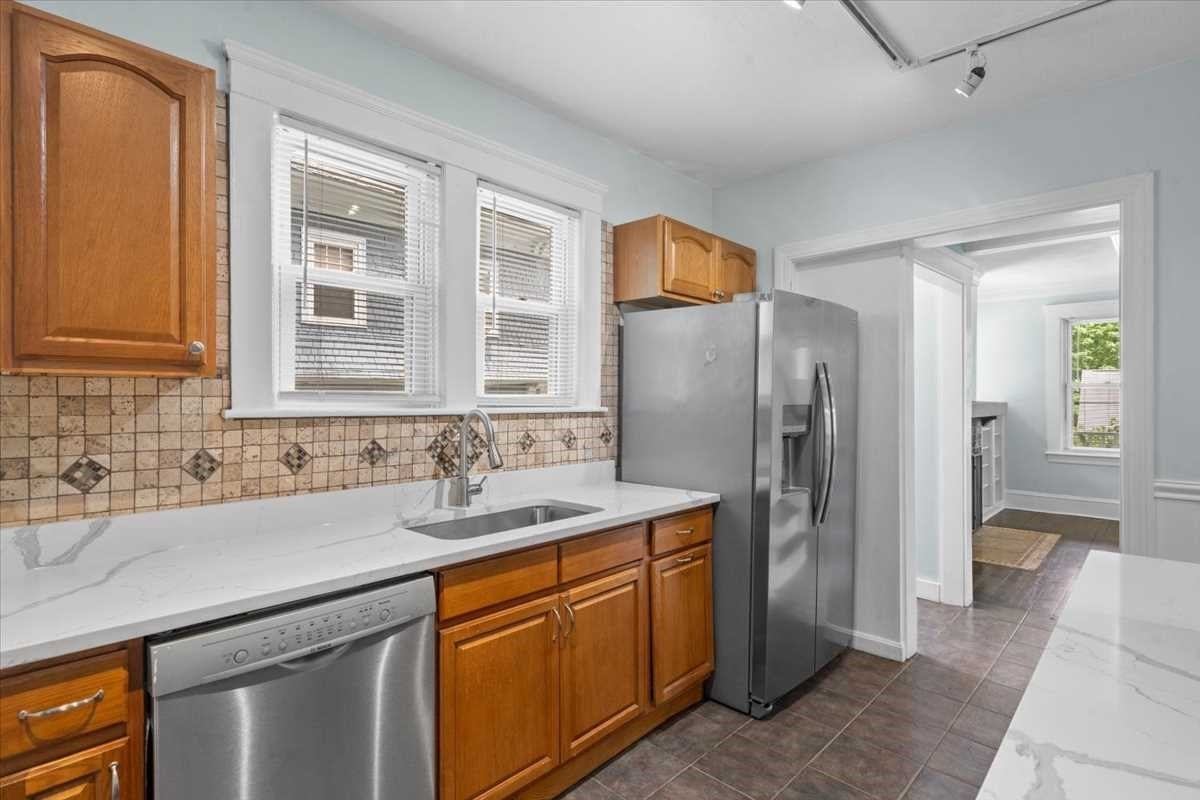 14 Saint Elmo Rd, Worcester, MA, 14 Saint Elmo Rd, Worcester, MA Photo #15