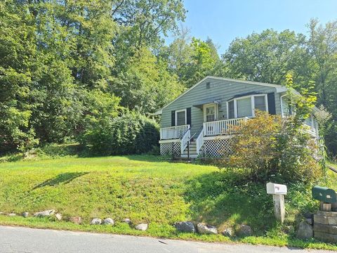 315 Lake Dr Hamilton MA 01982