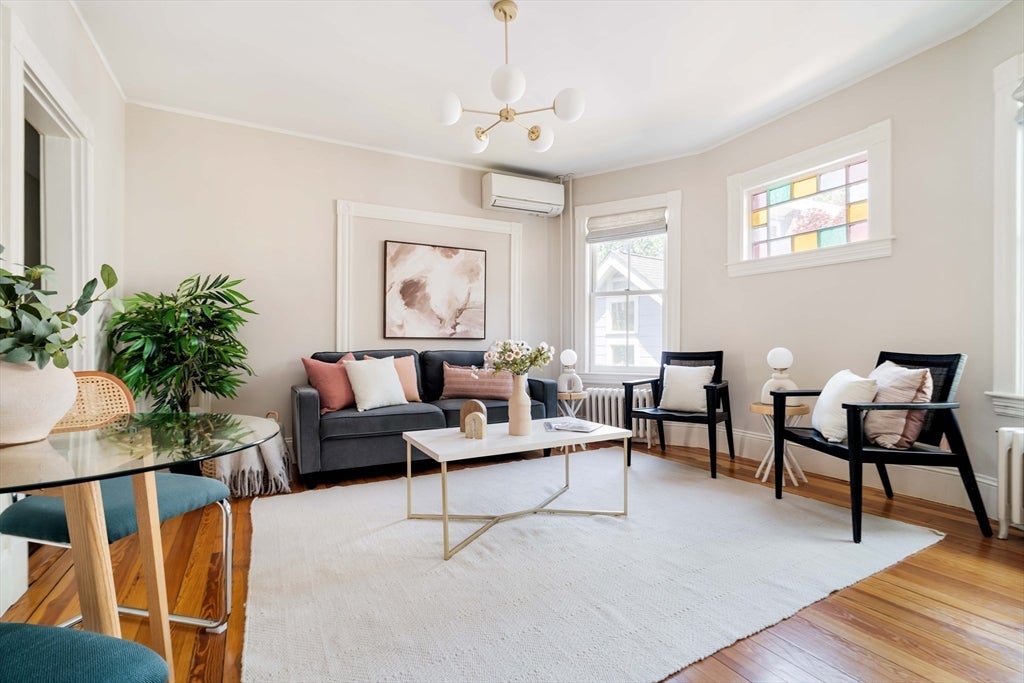 87 Kinnaird St. 2