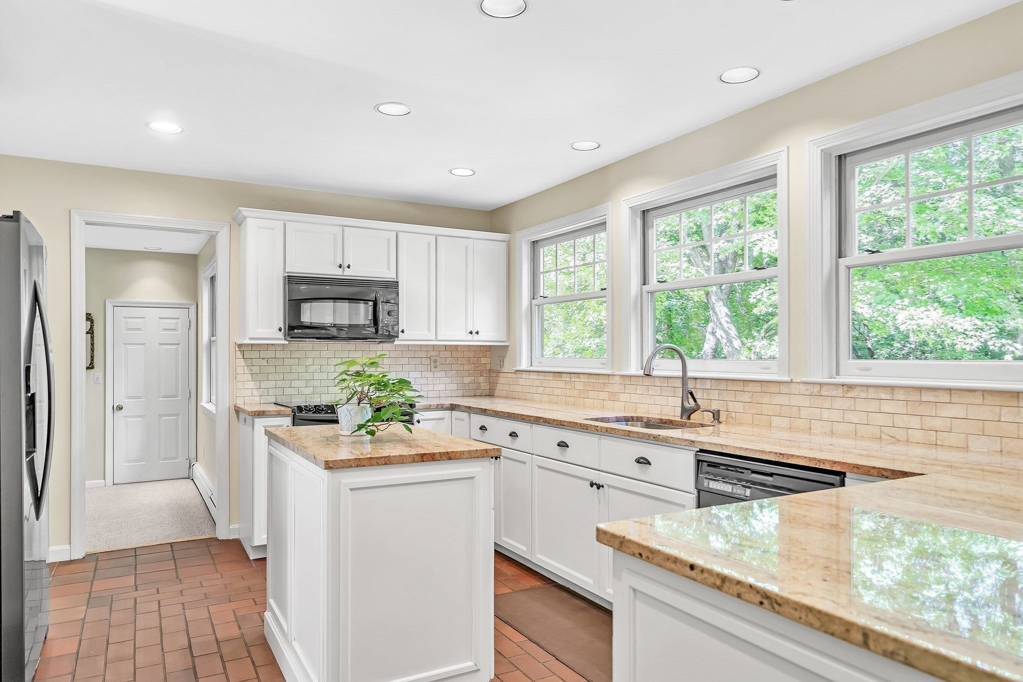 9 Solomon Pierce Rd, Lexington, MA Photo #14