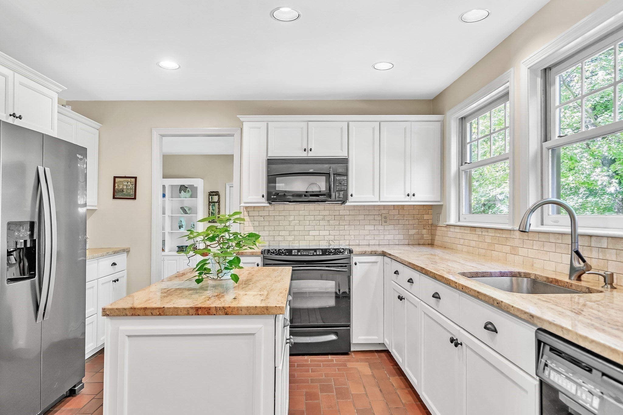 9 Solomon Pierce Rd, Lexington, MA Photo #12